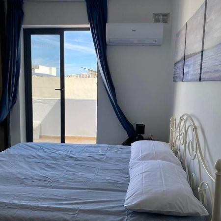 Appartement Broadway By The Sea à San Pawl il-Baħar Extérieur photo