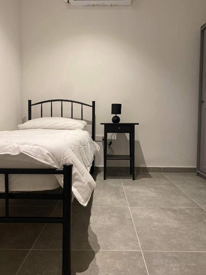 Appartement Broadway By The Sea à San Pawl il-Baħar Extérieur photo