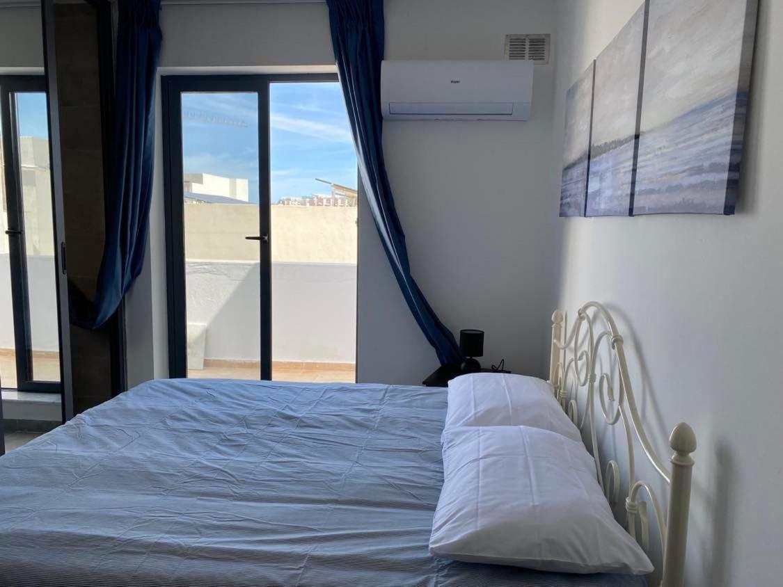 Appartement Broadway By The Sea à San Pawl il-Baħar Extérieur photo